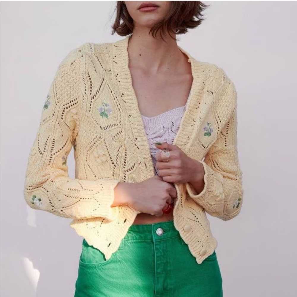 Zara Yellow Floral Cardigan Sweater Size S